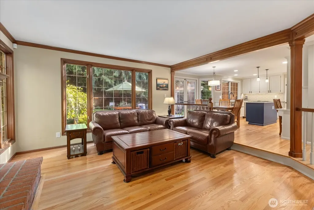 6807 214th Avenue NE Redmond WA 98053
