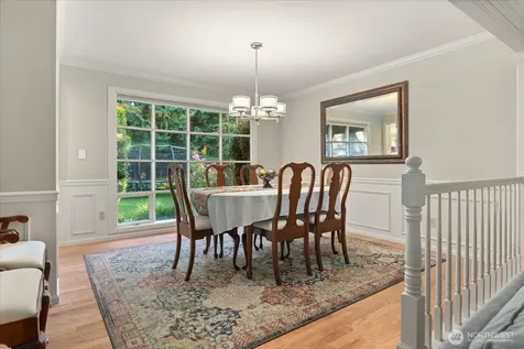 6807 214th Avenue NE Redmond WA 98053