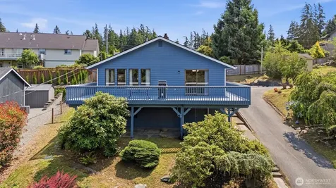 352 Lochwood Drive Camano Island WA 98282
