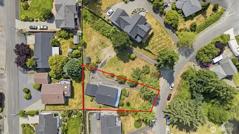 352 Lochwood Drive Camano Island WA 98282