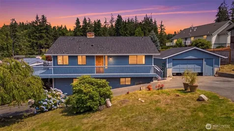 352 Lochwood Drive Camano Island WA 98282