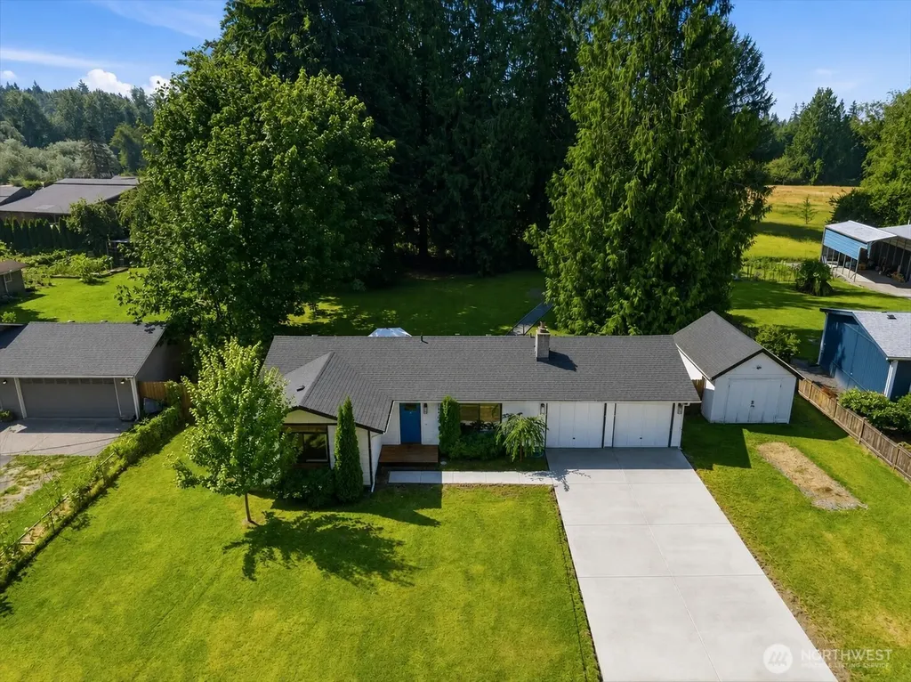 15906 82nd Street NE Lake Stevens WA 98258