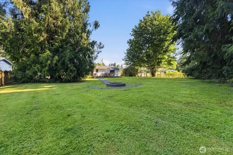 15906 82nd Street NE Lake Stevens WA 98258