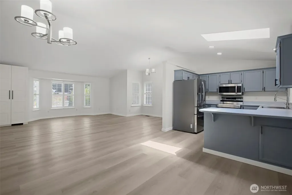 21141 SE 278th Way Maple Valley WA 98038