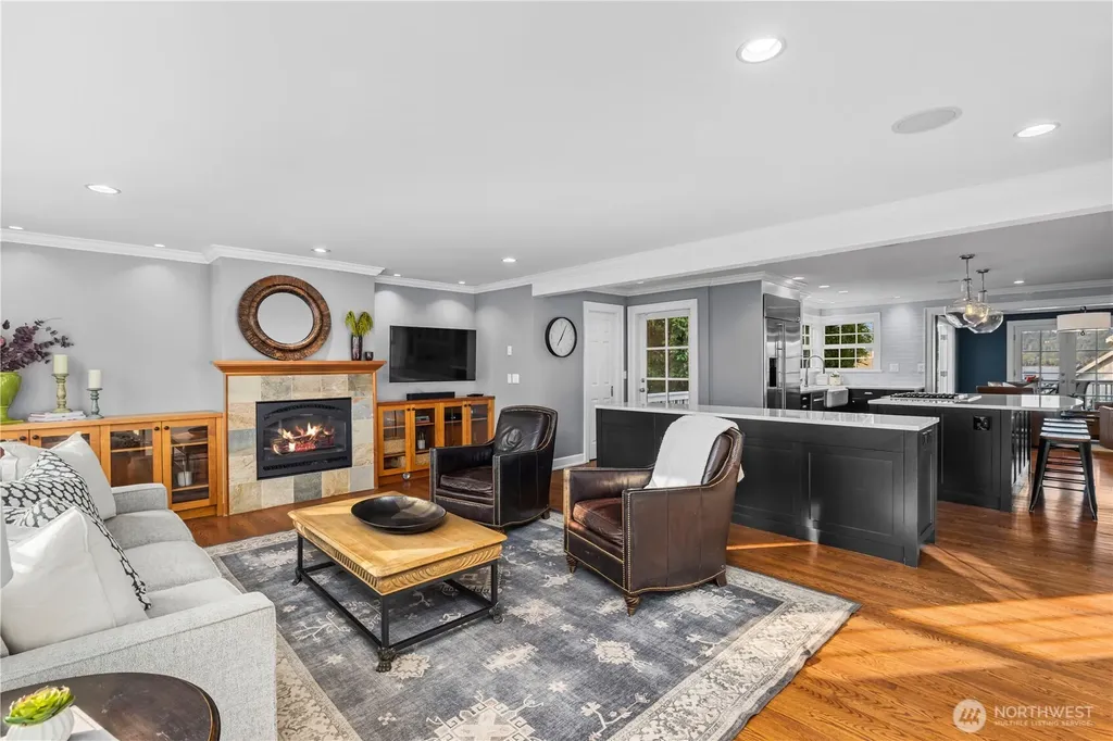 4814 194th Avenue SE Issaquah WA 98027