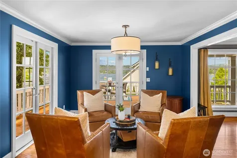 4814 194th Avenue SE Issaquah WA 98027