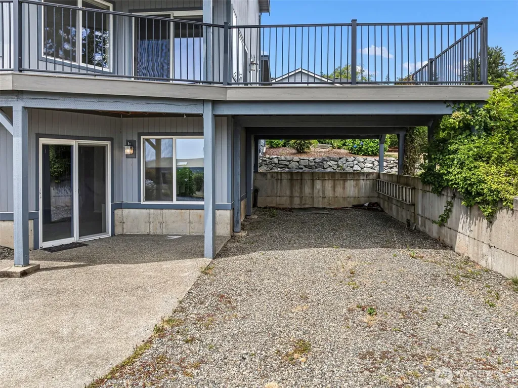 6406 E Royal View Lane Port Orchard WA 98366