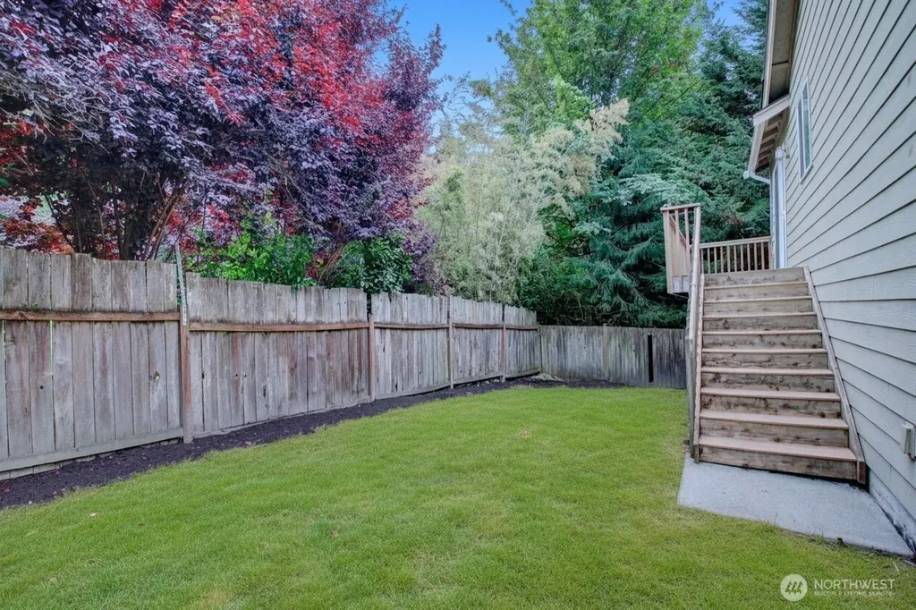 2327 107th Avenue SE Lake Stevens WA 98258