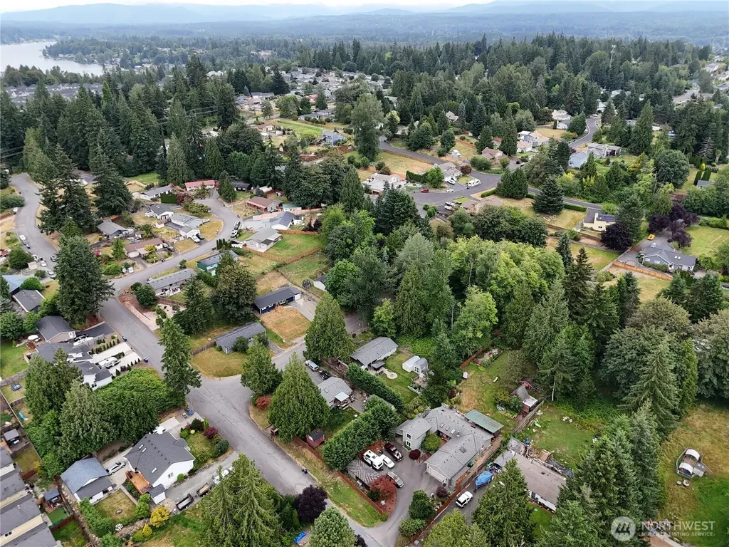 2327 107th Avenue SE Lake Stevens WA 98258