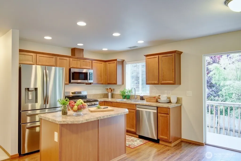 2327 107th Avenue SE Lake Stevens WA 98258