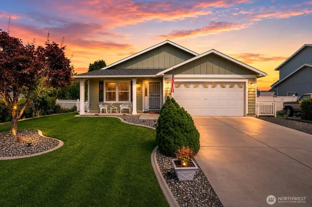 808 Willow Avenue NE Quincy WA 98848