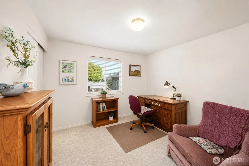 808 Willow Avenue NE Quincy WA 98848