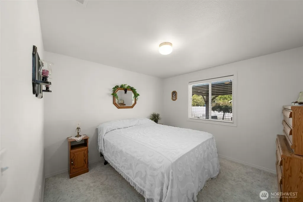 808 Willow Avenue NE Quincy WA 98848