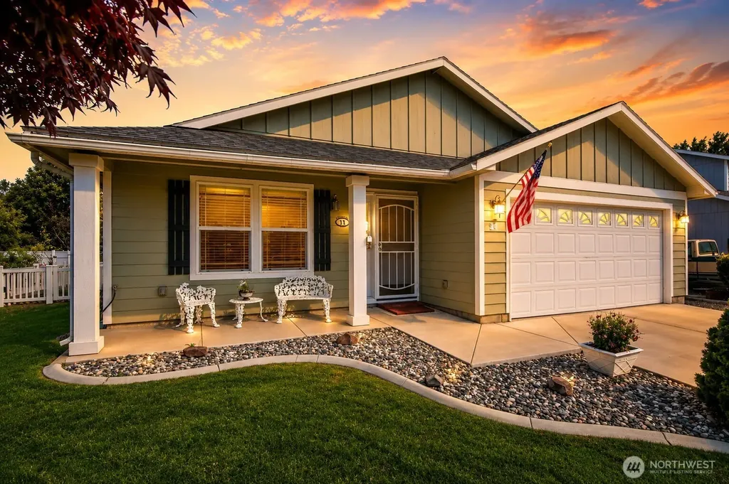 808 Willow Avenue NE Quincy WA 98848