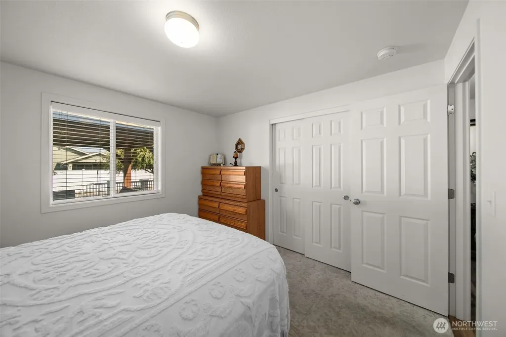 808 Willow Avenue NE Quincy WA 98848