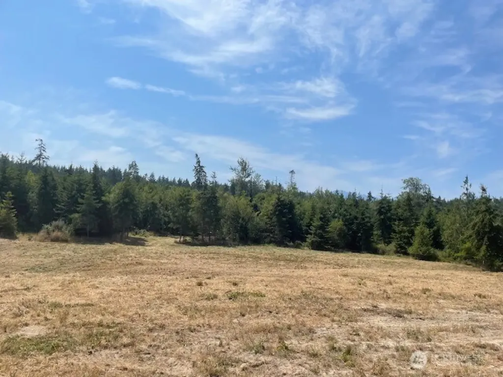 646 Tributary Lane Port Angeles WA 98362