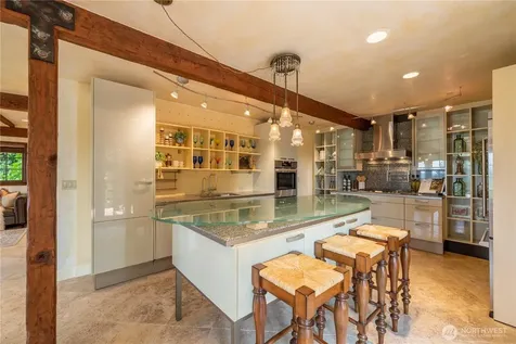 122 Waverly Way Kirkland WA 98033