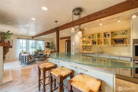 122 Waverly Way Kirkland WA 98033
