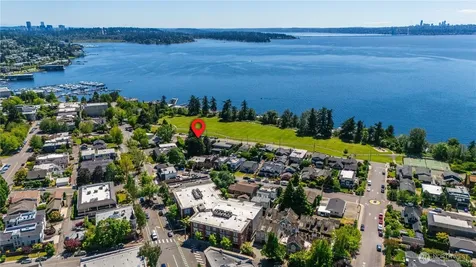 122 Waverly Way Kirkland WA 98033