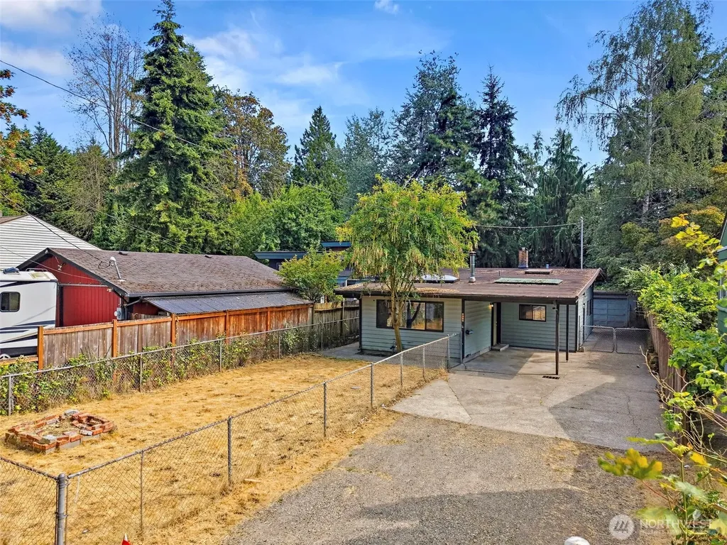 2327 NE 92nd Street Seattle WA 98115