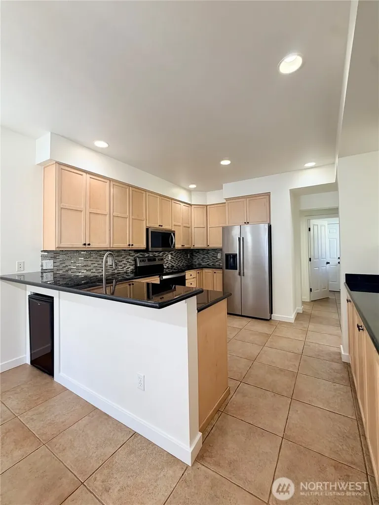 4611 NE 5th Place Renton WA 98059