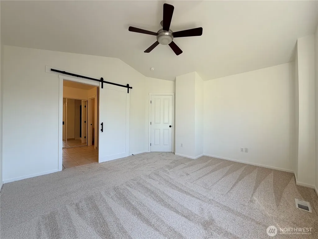 4611 NE 5th Place Renton WA 98059