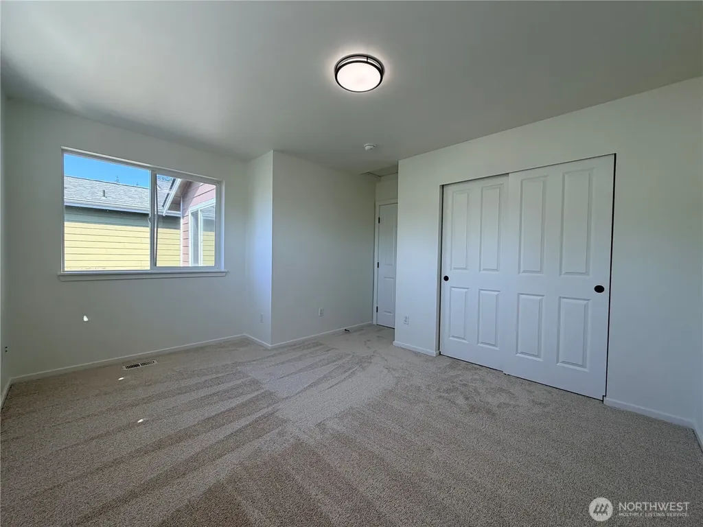 4611 NE 5th Place Renton WA 98059