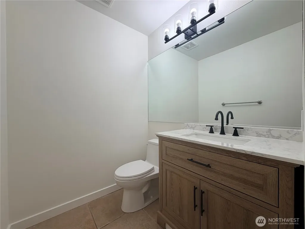 4611 NE 5th Place Renton WA 98059