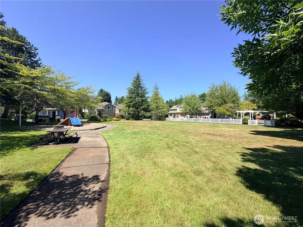 4611 NE 5th Place Renton WA 98059