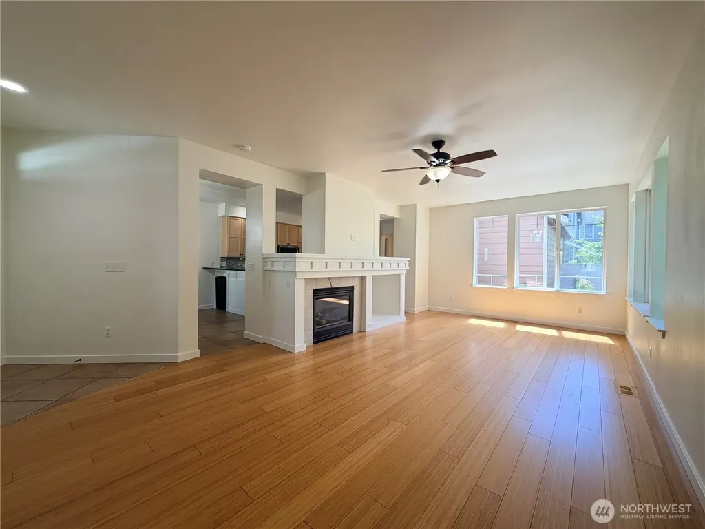 4611 NE 5th Place Renton WA 98059