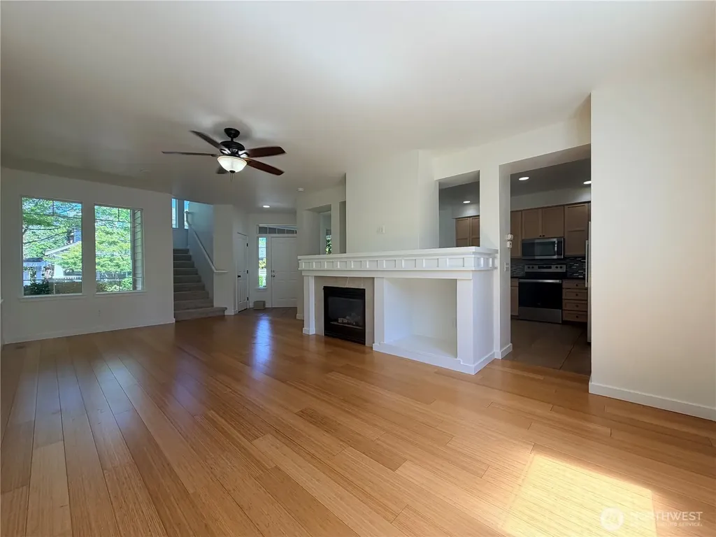4611 NE 5th Place Renton WA 98059
