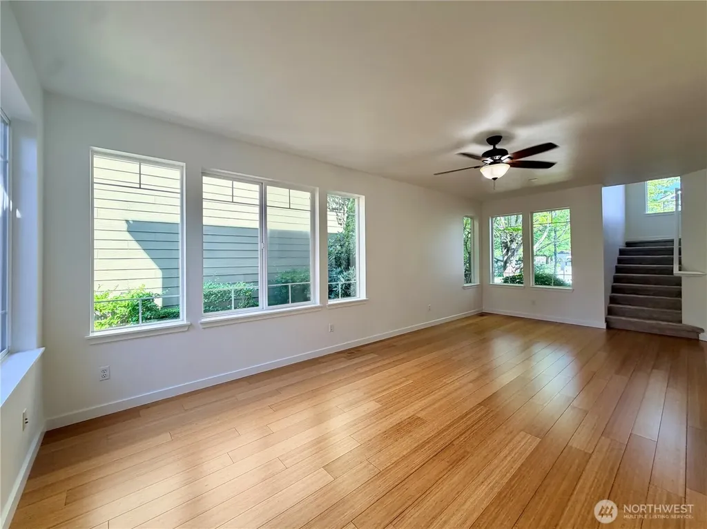 4611 NE 5th Place Renton WA 98059