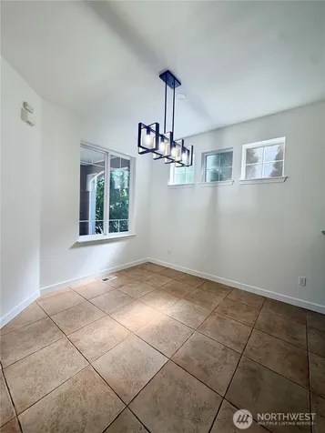 4611 NE 5th Place Renton WA 98059