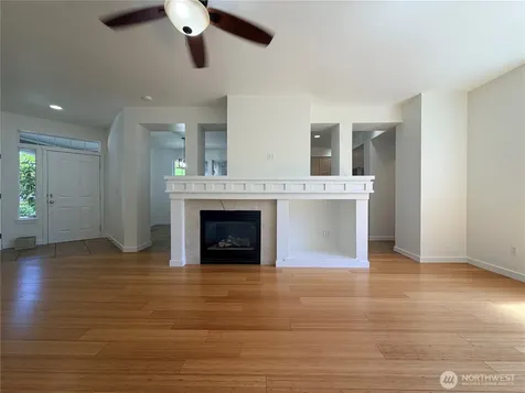 4611 NE 5th Place Renton WA 98059