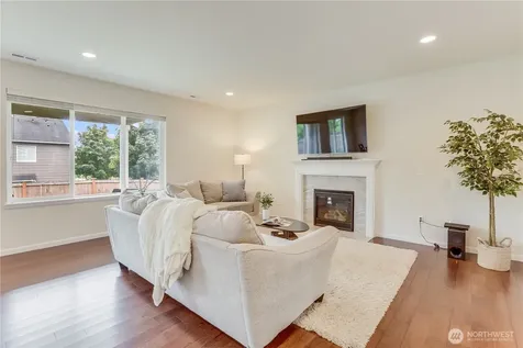 17801 SE 188th Place Renton WA 98058