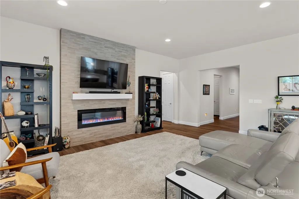 11810 63rd Street Ct E Puyallup WA 98372