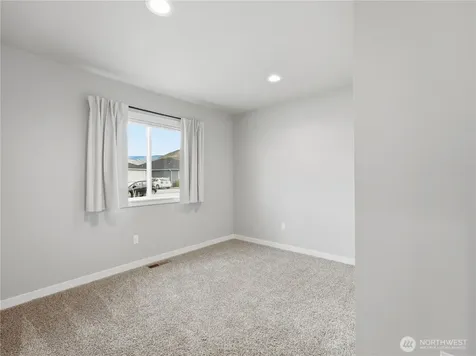 2307 SE Sage Brooke Road East Wenatchee WA 98802