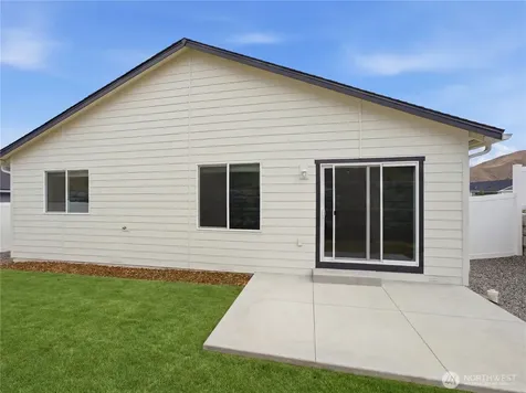2307 SE Sage Brooke Road East Wenatchee WA 98802
