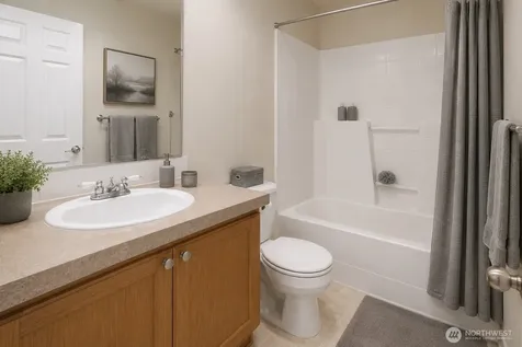 2506 152nd Street SW Lynnwood WA 98087