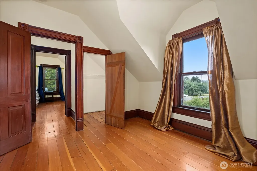 1801 Donovan Bellingham WA 98225