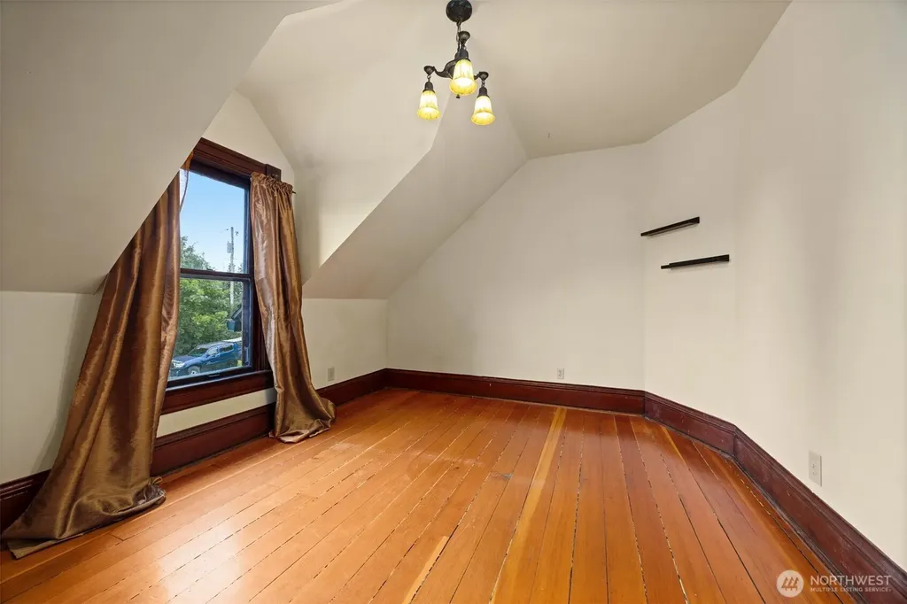 1801 Donovan Bellingham WA 98225