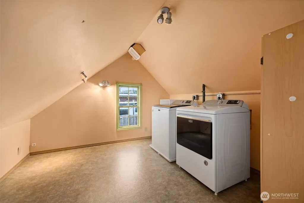 1801 Donovan Bellingham WA 98225