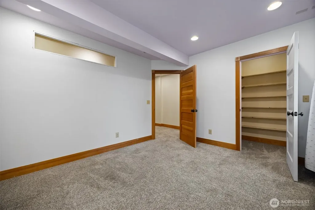 1801 Donovan Bellingham WA 98225