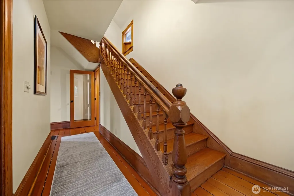1801 Donovan Bellingham WA 98225