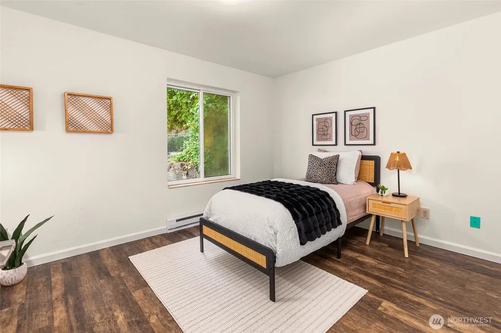 17300 91st Avenue NE Bothell WA 98011