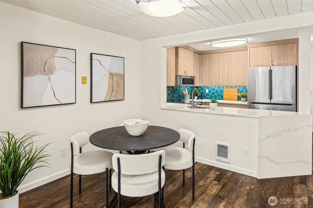 17300 91st Avenue NE Bothell WA 98011