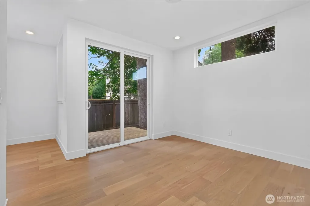 12036 Hiram Place NE Seattle WA 98125