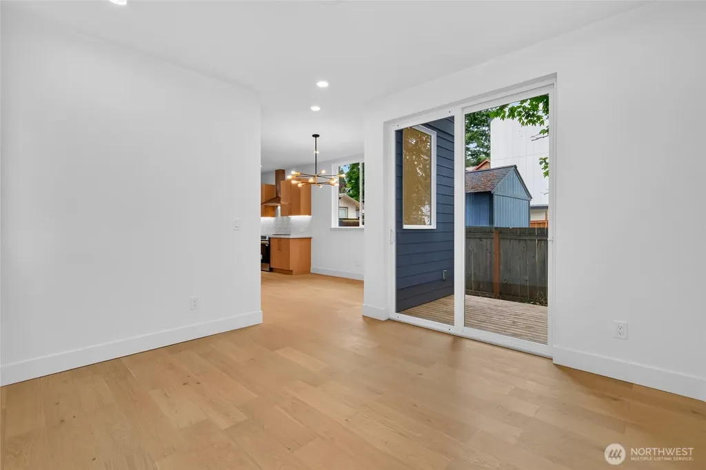 12036 Hiram Place NE Seattle WA 98125