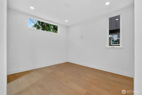 12036 Hiram Place NE Seattle WA 98125