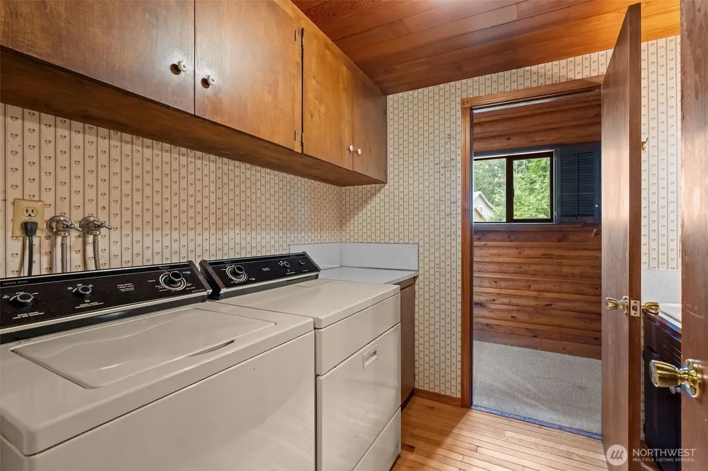 770 E Country Club Drive E Union WA 98592